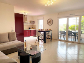 Très bel appartement -résidence avec piscine sur le toit et vue panoramique
